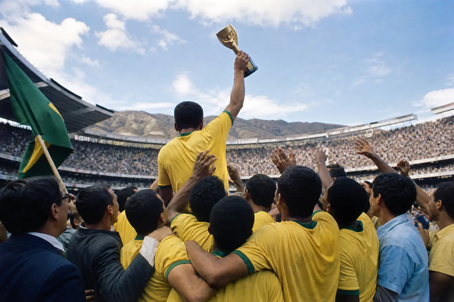 Em qual ano Garrincha conquistou sua segunda Copa do Mundo pelo Brasil?